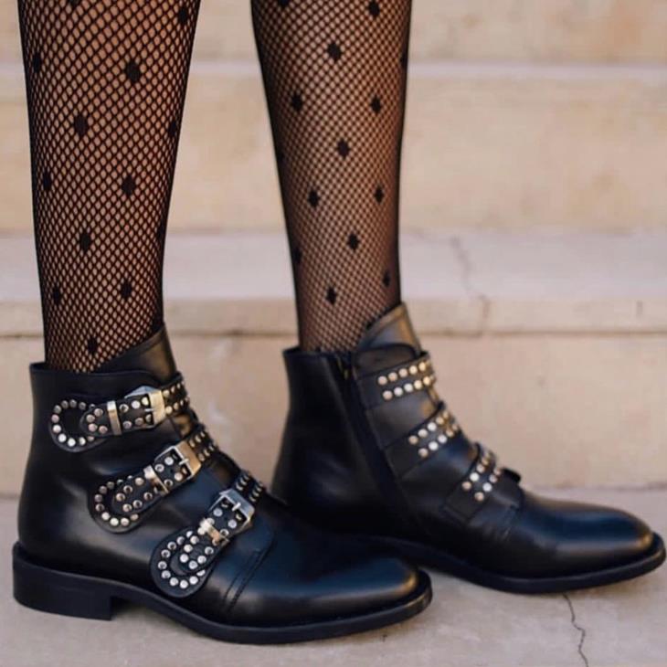 Boots ER907