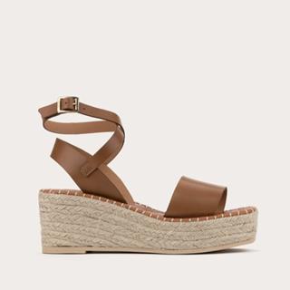 La marque Kanna les populaires chaussures femme Kanna Featsy