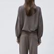 Molli - Pull - Nora Chataigne - Photo