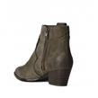 Ash - Boots - Hurricane Mud - Photo
