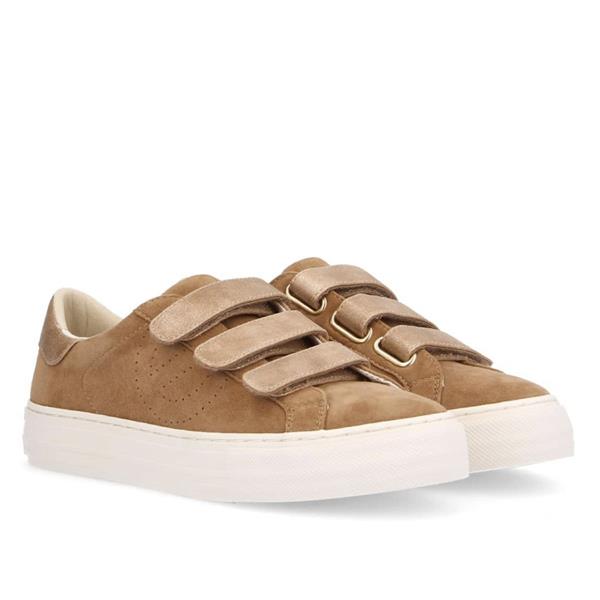 No name sale camel