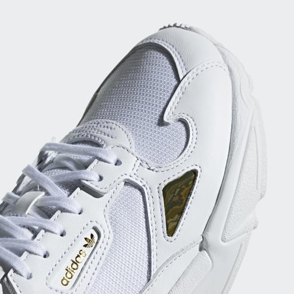 adidas falcon blanche et or