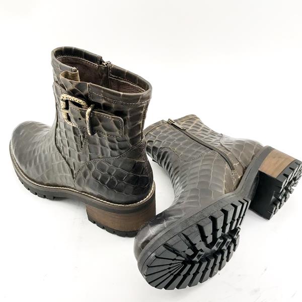 boots minka design croco