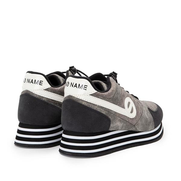 no name sneakers at mr price