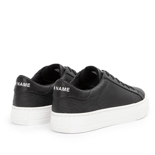 no name shoes scratch