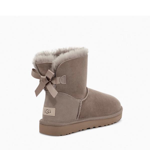 ugg bailey snowboot